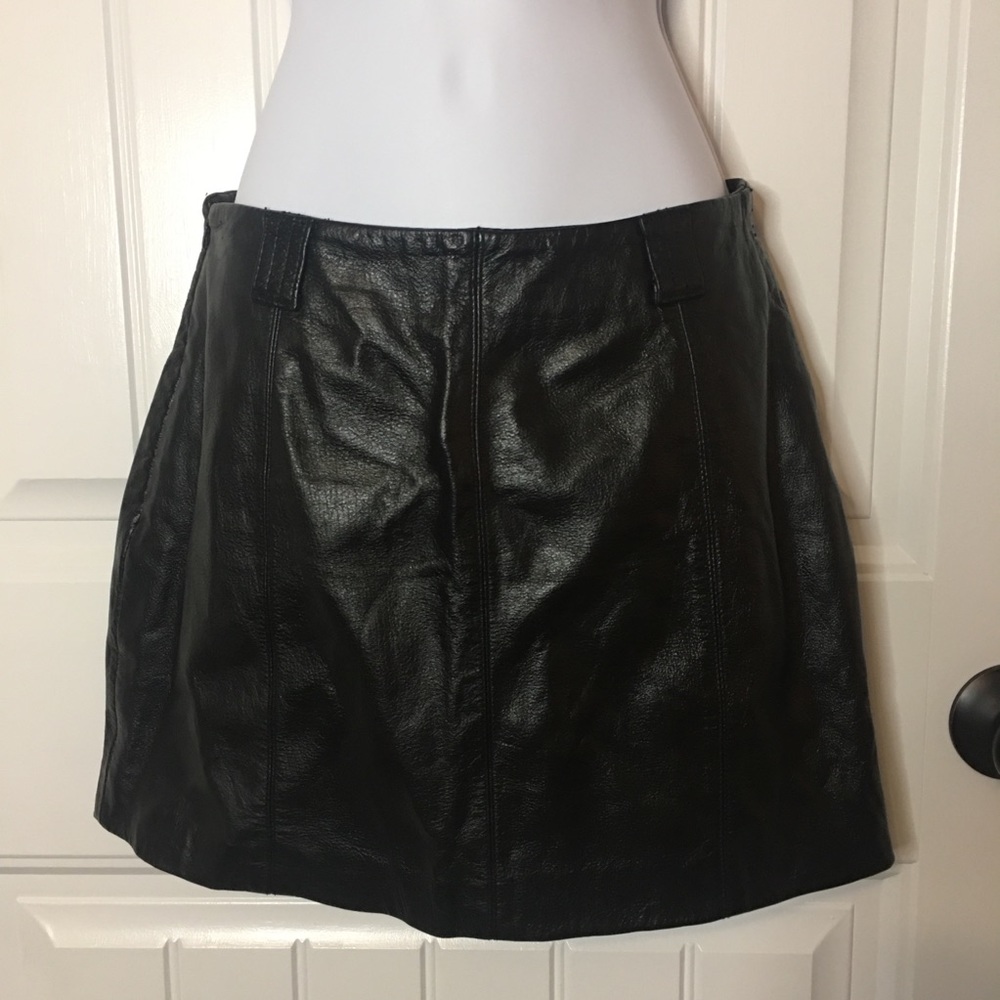 Maxima | Leather Mini Skirt